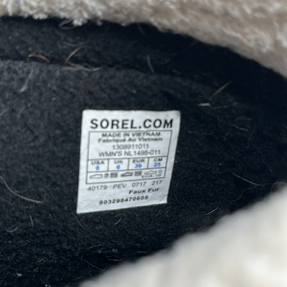 Sorel Black Sherpa Lined Winter Carnival Boots Size 8 - Picture 8 of 8